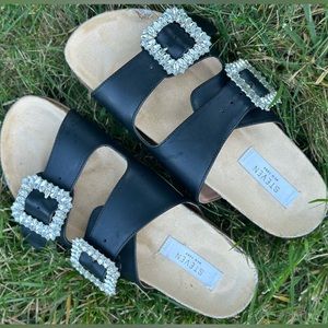 (USED) Steve Madden Rhinestone